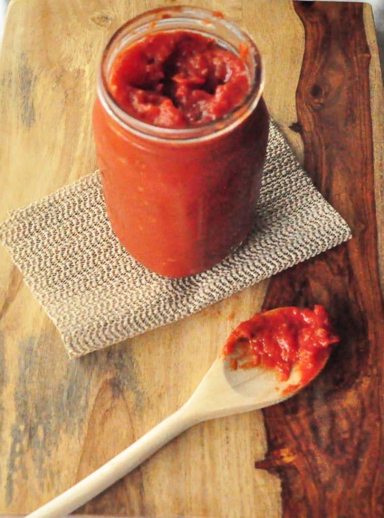 Easy Crock Pot Tomato Sauce 
