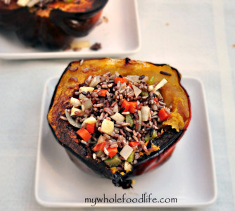 whole acorn squash nutrition cooked