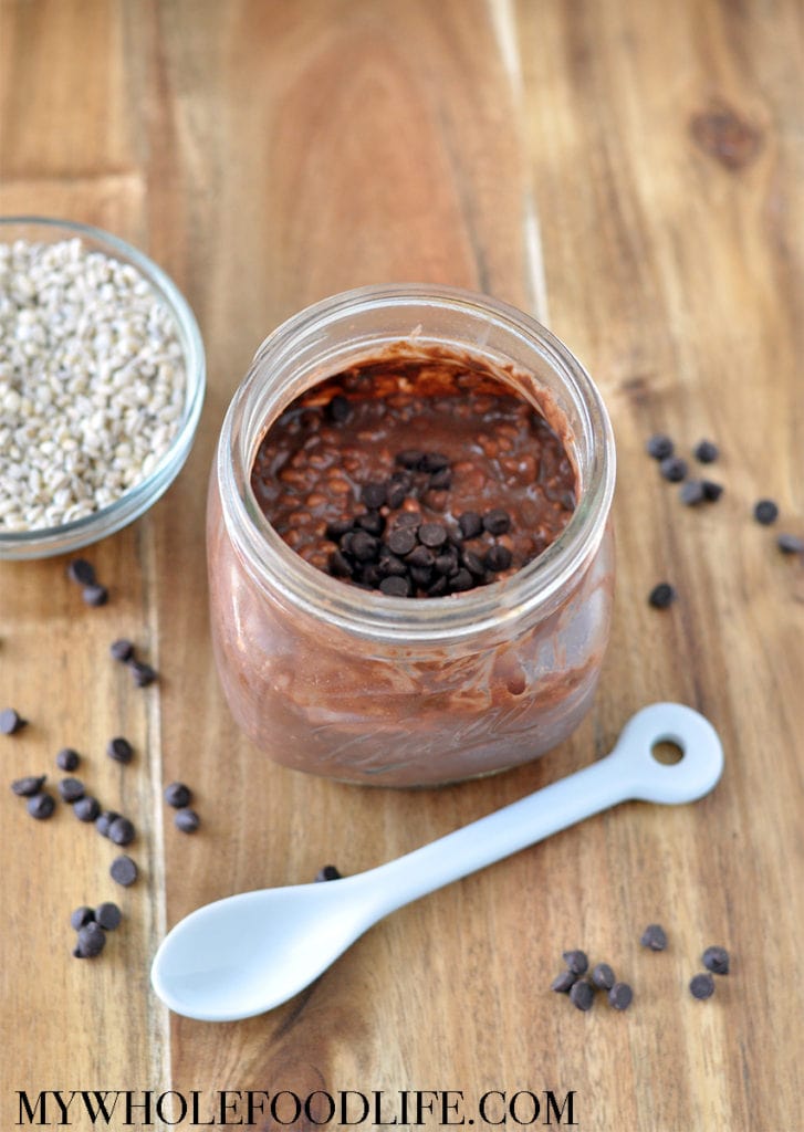 chocolate-protein-overnight-oats-my-whole-food-life